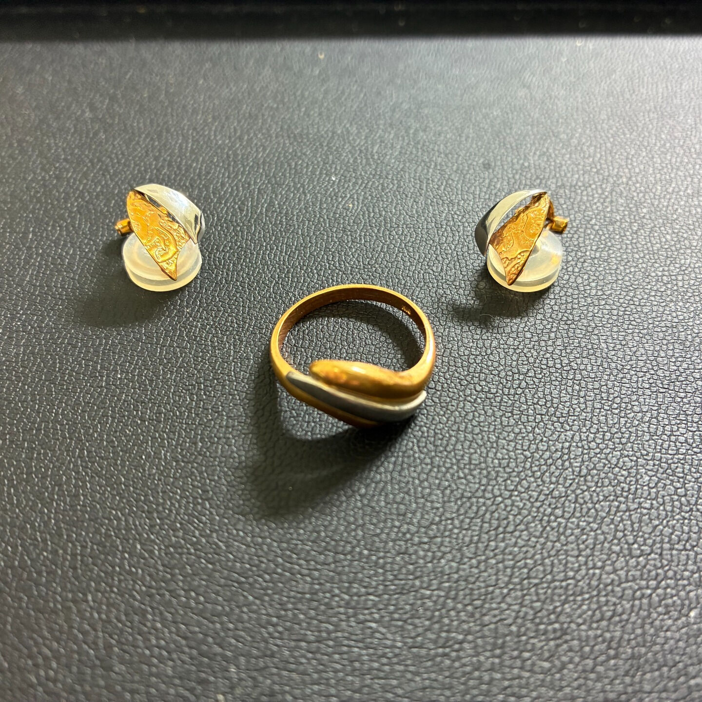 【K18×PT900 コンビリング＆ピアス 高価買取いたしま